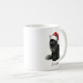 Aquarelle Chat noir en Festive Santa Hat Mug (Devant droit)