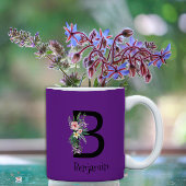 Aquarelle fleur initiale tasse de café pourpre