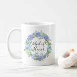 Aquarelle Hydrangée Wreath Maid of Honor Mug<br><div class="desc">Boug floral,  lunatique et élégant,  avec hydrangées aquarelles,  pivoines et feuillage. Personnalisez cette tasse florale avec vos propres détails. Un cadeau parfait pour votre femme d'honneur.</div>