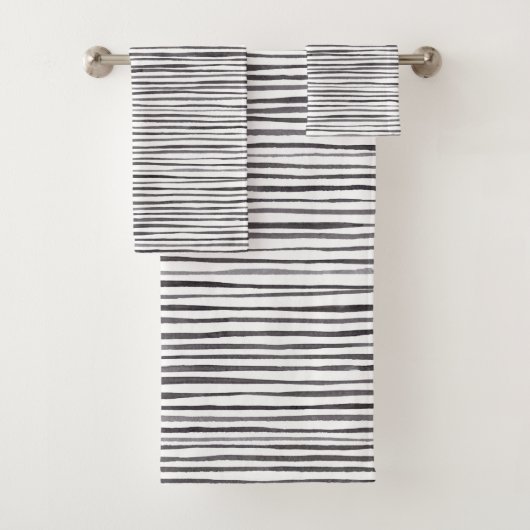 Aquarelle irrégulière tirée à la main (En situation)