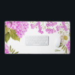 Aquarelle Magenta Hydrangeas Floral Personnalisé<br><div class="desc">Ajoutez un accent floral à votre espace de travail avec ce tapis de bureau aquarelle. Il présente l'anémone blanche aquarelle,  magenta hydrangea et le souffle du bébé. Personnalisez en ajoutant vos détails. Ce tapis de bureau hydrangée est parfait comme cadeau.</div>