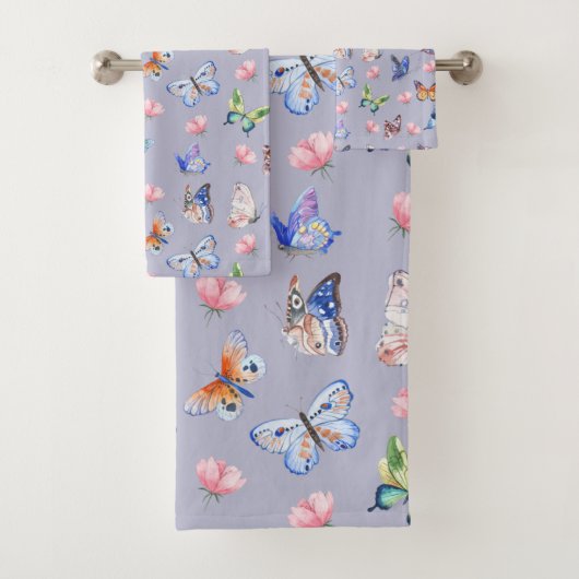 Aquarelle Mélange de papillons et de fleurs coloré (En situation)