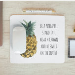 Aquarelle moderne ananas et citation amusante posi<br><div class="desc">Aquarelle moderne ananas et citation amusante positive</div>