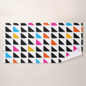 Aquarelle motif moderne avec triangles bleus. Mer (Serviette de bain)