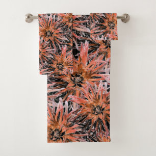 Aquarelle orangée et marron.