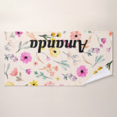 Aquarelle printanière Floral Nom personnalisé (Serviette de bain)