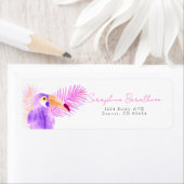 Aquarelle rose Étiquette de perroquet tropical Tou (En situation)