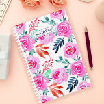 Aquarelle rose Rose motif floral<br><div class="desc">Organisez-vous avec élégance avec ce magnifique planificateur personnalisé qui présente une délicate aquarelle fleurie de roses roses roses. Parfait pour la journalisation, la prise de notes ou la planification quotidienne. Customisez-le avec votre nom ou vos initiales pour une touche unique.</div>