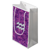 Aquarius Sign. over fuchsia roze digitale camo Klein Cadeauzakje (Voorkant Gekanteld)