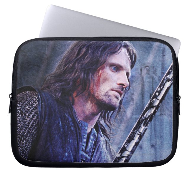 Aragorn met bloed laptop sleeve (Voorkant)