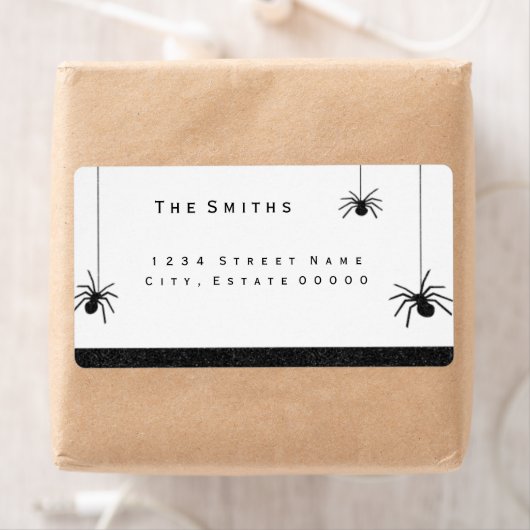 Araignées et rayures étiquette de adresse (En situation)