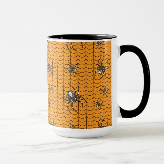 Araignées sur la Mug de Parade (Droite)