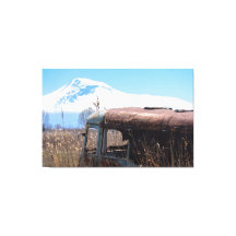 Ararat en oude Sovjet-bus in Armenië