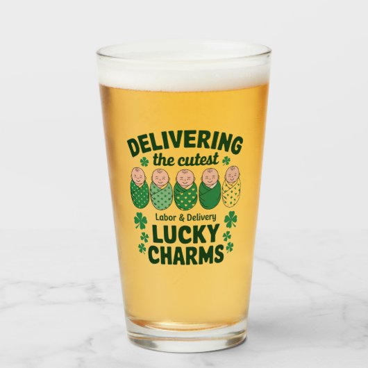 Arbeid & Levering Lucky Charm Nurse Shamrock Glas (Voorkant gevuld)