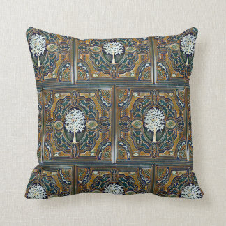 Arbre de coussin de la vie par Amelia Carrie
