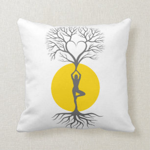 Arbre de coussin de yoga de la vie