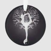 Arbre de yoga en noir et blanc (devant)