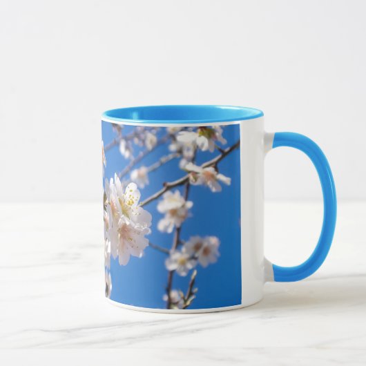 Arbre des tasses de fleurs (Droite)