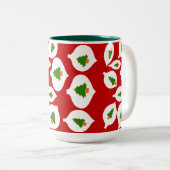 Arbre vert ornement de Noël Mug rouge (Devant droit)