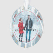 Arbres de bouleau de forêt d'hiver et photo (devant)