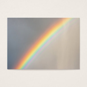 Arc-en-ciel dans la pluie