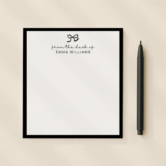 arc noir, du bureau du bloc-notes