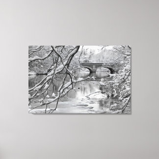 Arch Bridge over Frozen River in Winter Canvas Afdruk