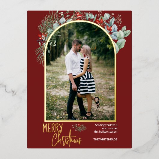 Arch Greenery Merry kerstfoto Bourgundy Folie Feestdagen Briefkaart (Voorkant)