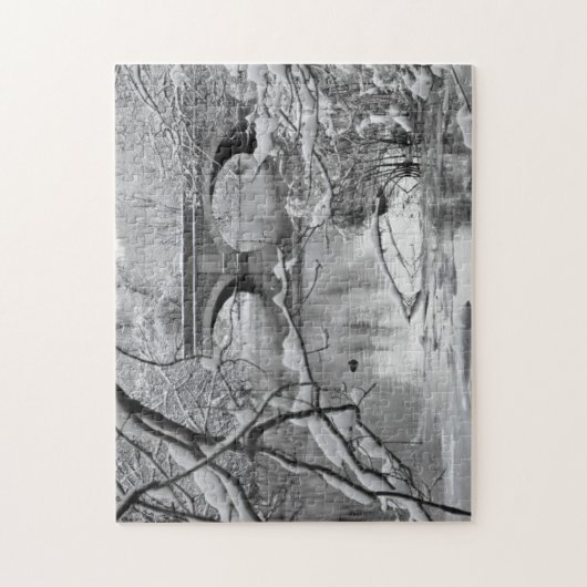 Archbrug over de Bevroren rivier in de winter Legpuzzel (Verticaal)