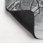 Archbrug over de Bevroren rivier in de winter Muismat (Hoek)