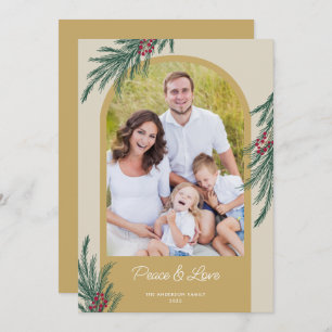 Arched Photo Winter Greenery Peace & Love Feestdagenkaart
