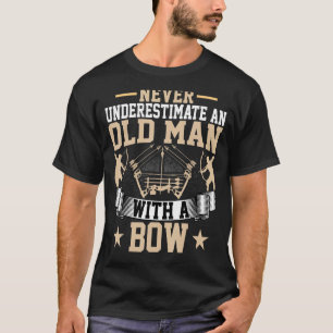 Archery onderschat nooit een oude man met een bui t-shirt