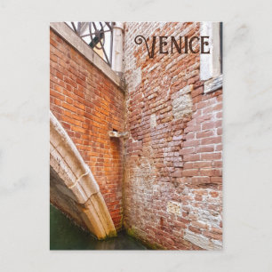 Architectuur van de muur van Venetië Canal Brick Briefkaart