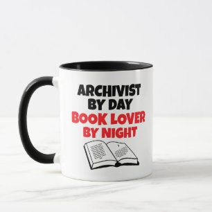 Archivaris houdt van lezen mok