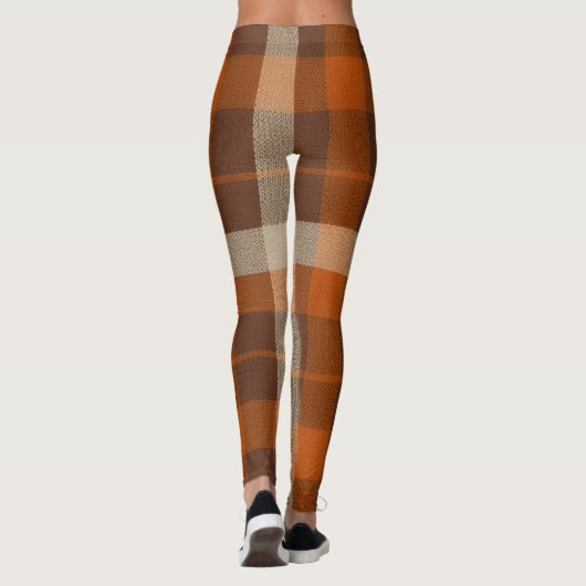 Aria Grace Autumn Hearth Cozy Plaid Pattern Fire Leggings (Achterkant)