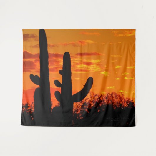 Arizona Saguaro Cacti met heldere Oranje zonsonder Wandkleed (Voorkant (horizontaal))