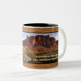 Arizona Superstition Mountain Cactus Faux Leather Tweekleurige Koffiemok