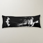 Arkham City | Batman Black en White Wide Pose Lichaamskussen (Achterkant)