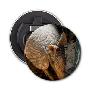 Armadillo Button Flesopener