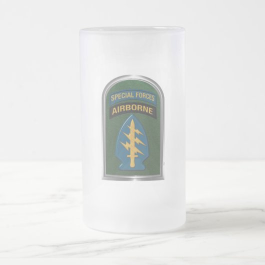 Army Special Forces Tab en Patch Gift Frosted Mok (Center)