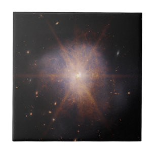 ARP 220 licht de nachtelijke hemel op Tegeltje