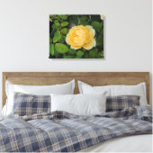 Arrosage sur toile étirée rose jaune (Insitu(Chambre))