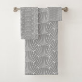 Art Deco Design Grey Bad Handdoek (Insitu)
