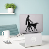 Art Deco Lady en Borzoi Die Cut Vinyl Sticker (Laptop op bureau)
