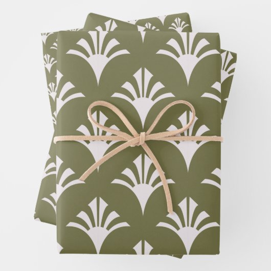 Art Deco Patroon 02 - Wit op Camouflage Groen Inpakpapier Vel (In situ)
