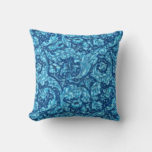 Art Nouveau Acanthus Leaves en Flowers, Sky Blue Kussen
