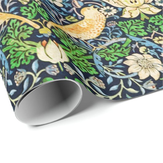 Art Nouveau Bird and Flower Tapestry Pattern Cadeaupapier (Rol Hoek)