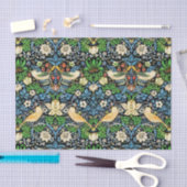 Art Nouveau Bird and Flower Tapestry Pattern Tissuepapier (Craft)