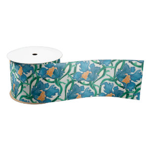 Art Nouveau Floral Majolica Pattern Lint