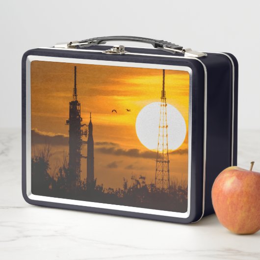 Artemis Moon Rocket in Dawn (In situ)